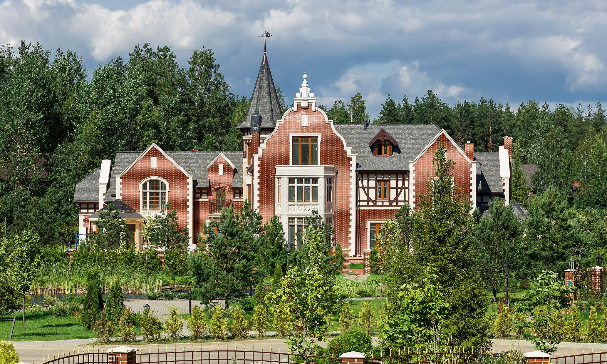 Номинант конкурса «Золотой Трезини» дом Harlow